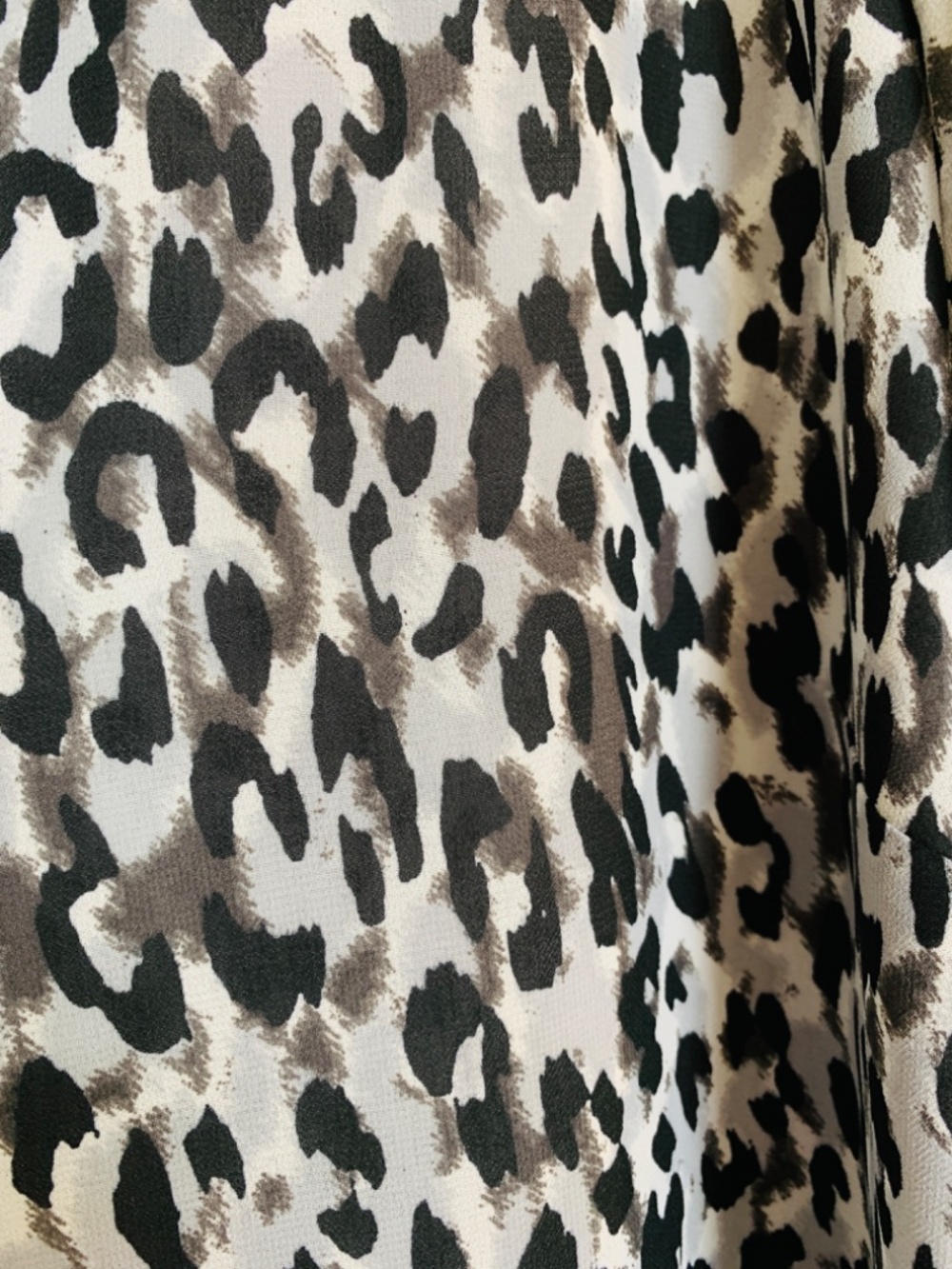 Belle Kim Gravel Floral Animal Print Tunic Top 1X Semi Sheer Button Up Chiffon - Picture 7 of 14